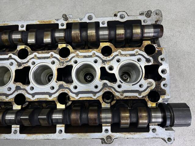 ГБЦ головка блока Volvo S80 2.9 - Фото 10