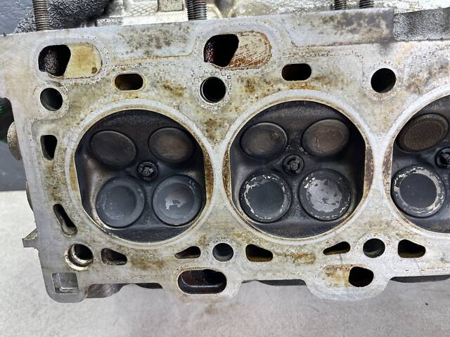 ГБЦ головка блока Volvo S80 2.4 / 2.4 T 1998-2006 - Фото 8