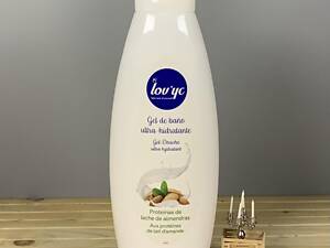 Гель для душу Lov`yc Мигдалеве молочко - 750 мл.