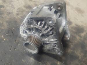 Генератор 8200667610,7711135332,7711368603 Renault Scenic II 2.0L 16V