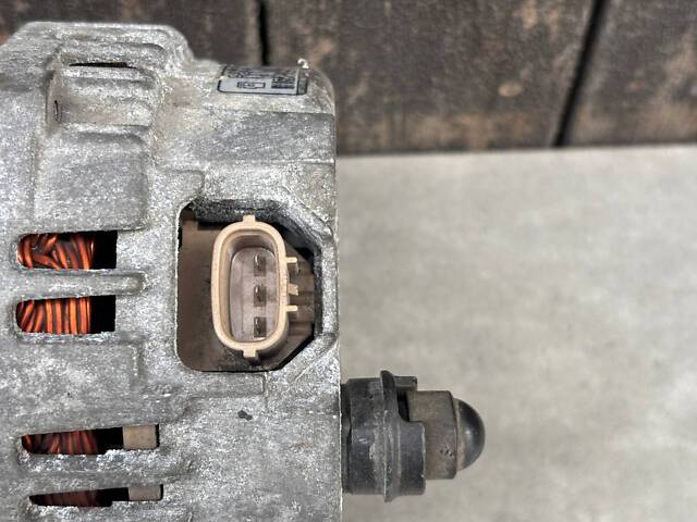 Генератор Mazda 6 GH 2.2 MZR CD 2008-2013 - Фото 2