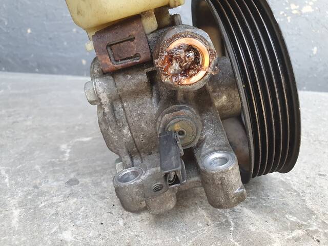 Усилитель руля ГУР для Mazda 6 1.8 2.0 2002-2007 - Фото 2