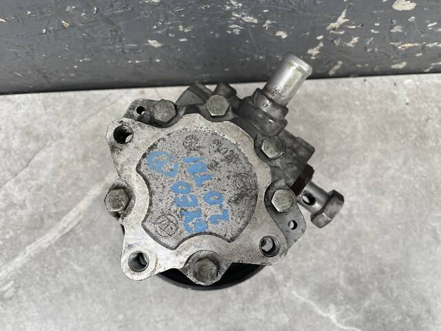 Усилитель руля ГУР для Audi A4 B6 1.9 TDI 2000-2004 - Фото 4