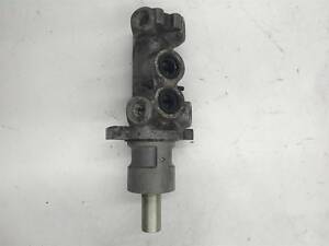 4525694 Главный тормозной цилиндр 4 выхода Ford Transit 00-06 (4525694)