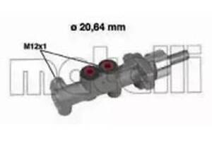 Головний гальмівний циліндр на Fabia