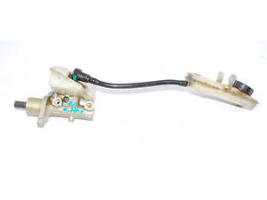 Главный тормозной цилиндр 2 выхода 1456989* FORD C-MAX 02-10