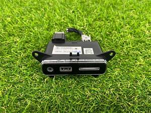 Гнездо usb/aux Jeep Grand Cherokee WK2 3.6 2017 (б/у)