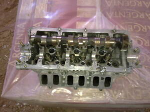 Головка блоку циліндра 059103373D (ПРАВА) для Volkswagen Passat B5 2,5 TDI V6 AFB