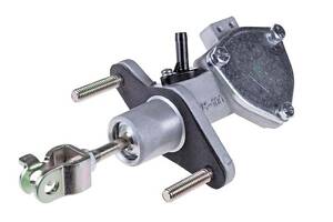 Головний циліндр зчеплення