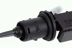 Головний циліндр зчеплення