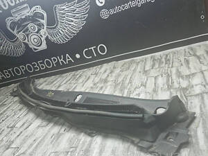 Gs1f50507r1rh mazda m6 gh Декоративна накладка під лобове скло жабо 6 2002-2007 (mazda)