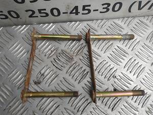 Винт крепления корпуса дифференциала 41323AA003 Subaru Forester 2003-2006 2.0