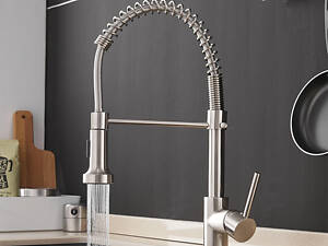 Гнучкий кухонний змішувач з висувним зливом і важелем збоку RESTEQ. Змішувач для кухні