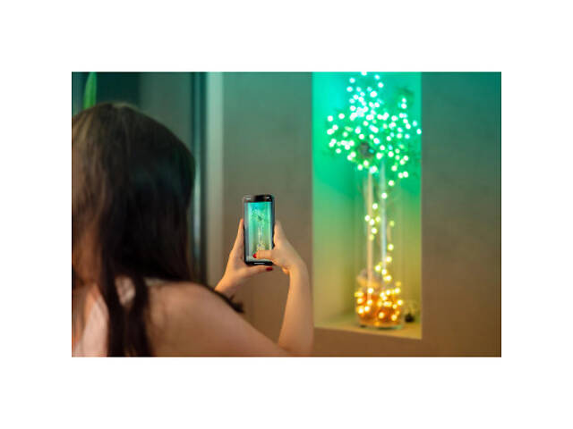 Гірлянда Twinkly Smart LED Strings USB 200 LED-лампочок у формі зірки RGB, Зелений дріт, USB-C 12м (TWKS200RGB-G) - Фото 2