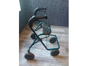 Ходунки-ролатори