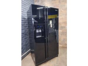 Холодильник Side-by-Side Samsung RSH1KLBG NoFrost б/у состояние нового, имеет большой объем, комфортный комплект.