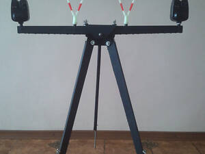 Трипод фідерний під чотири вудилища (+ відео)