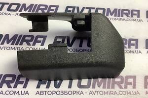 Накладка переднього сидіння ліва Hyundai i30 2007-2012 1293294