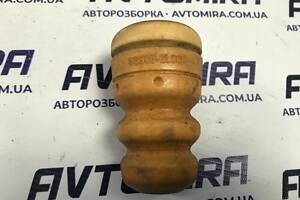 Відбійник заднього амортизатора Hyundai i30 2007-2012 553482L000