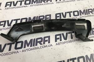 Кронштейн переднього бампера правий Hyundai i30 2007-2012 865522L000