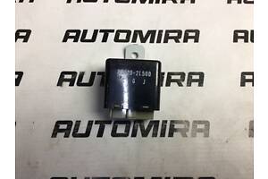 Реле заднего дворника Hyundai i30 2007-2012 954202l500