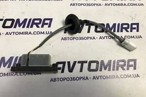 Ручка двері багажника Hyundai i30 Wagon 2007-2012 812602L000