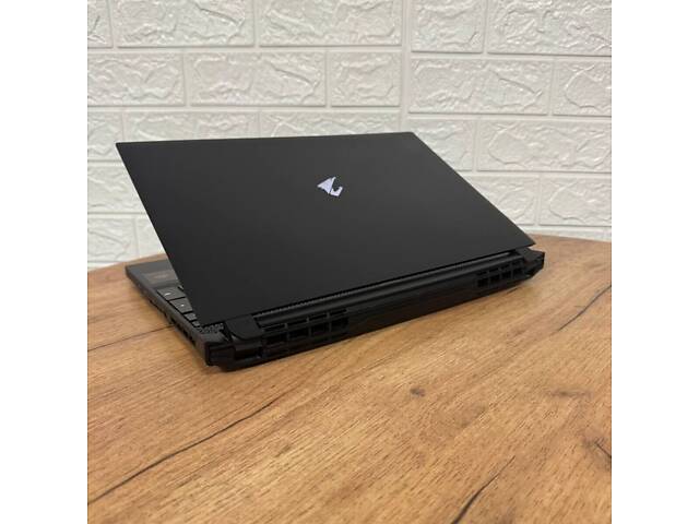 Игровой ноутбук Б-класс Gigabyte Aorus 15P XD / 15.6' (1920x1080) IPS / Intel Core i7-11800H (8 (16) ядер по 2.3 - 4.6 G - Фото 6