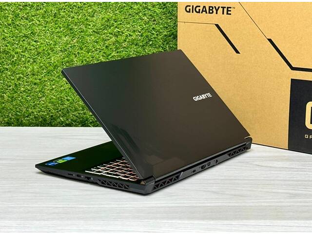 Игровой ноутбук Gigabyte G5 KF / 15.6' (1920x1080) IPS / Intel Core i5-12500H (12 (16) ядер по 3.3 - 4.5 GHz) / 16 GB DD - Фото 5
