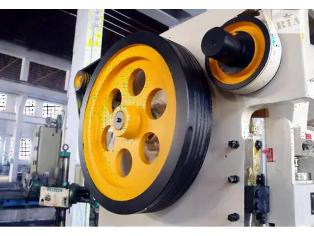 Комплекс обладнання для виконання операцій холодного штампування (пробивання, вирубування, гнуття). - Фото 3