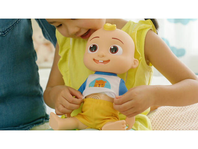 Інтерактивна лялька зі звуком Cocomelon Deluxe Interactive JJ Doll 360 мм - Фото 2