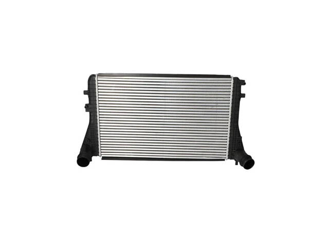 Интеркулер Audi A3 2003-2013 NRF 30316 Seat Altea - Фото 1