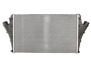 Интеркулер Cadillac BLS 2006-2024 Nissens 96684