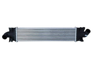 Интеркулер Ford C-Max 2007-2024 NRF 30870