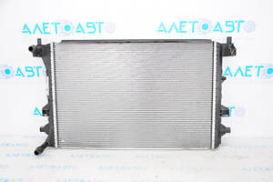 Радиатор интеркулера VW Jetta 19- 1.4T