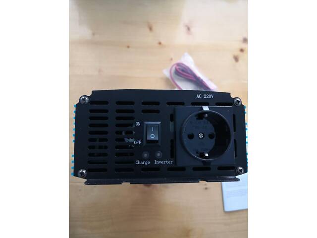 Інвертор ESC300S з зарядним пристроєм - Фото 4