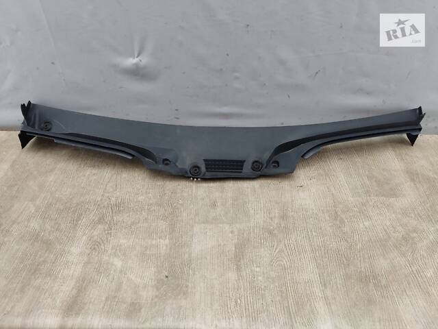 Жабо водоотвод накладка под лобовое стекло Mercedes GLC W253 (2015-2019) A2538306901