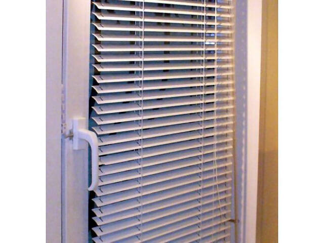 Жалюзи пластиковые 110х110см - Фото 1