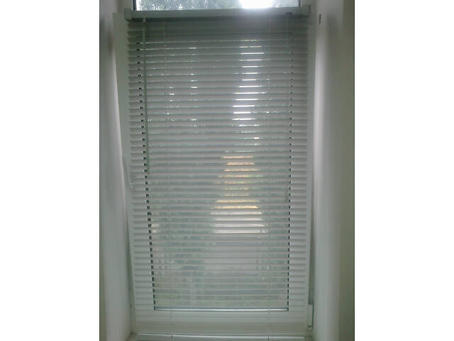 Жалюзи пластиковые 110х110см - Фото 2