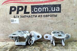 Jeep Cherokee KK 08-12 Liberty Петля двери задней левой петли 85574F