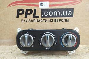 Jeep Compass 2006-2010 Блок керування пічкою з кондиціонером P05058299AE