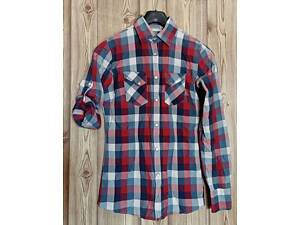 Женская рубашка в клетку