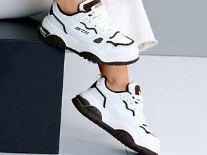 Жіні білі кросівки Nora еко-шкіра, білий + шоколад 37,40р код 23931