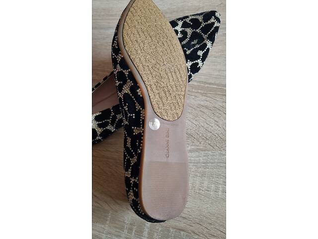 жіноче взуття ( нове ) - Фото 2