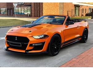 Кабріолет Ford Mustang GT помаранчовий прокат оренда