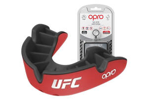 Капа OPRO Silver UFC взрослая (вик 11+) Red/Black (ufc.102514002)