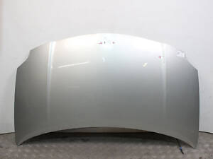 Капот небольшой дефект -10 Toyota Auris 2006-2012 5330112A10