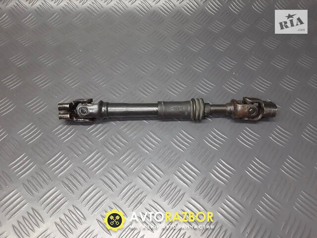 Карданчик рулевой рейки колонки 564004A000 на Hyundai H1 Starex, H200 1997-2007 год