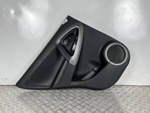 Карта двери задняя левая (кожа) Toyota RAV-4 III 2005-2012 6764042330B0