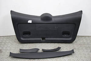 Карта кришки багажника Toyota Corolla Verso 2004-2009 647810F010B0