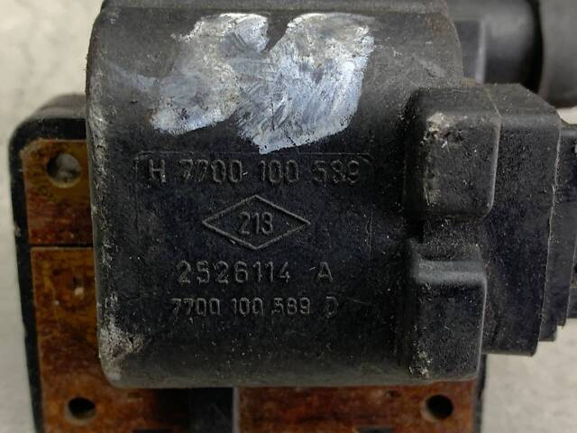 Катушка зажигания Renault Clio 2 1.4 1.6 - Фото 3